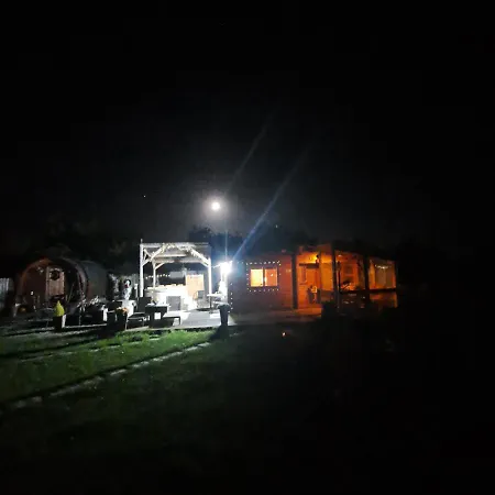 בית נופש The Ranch *